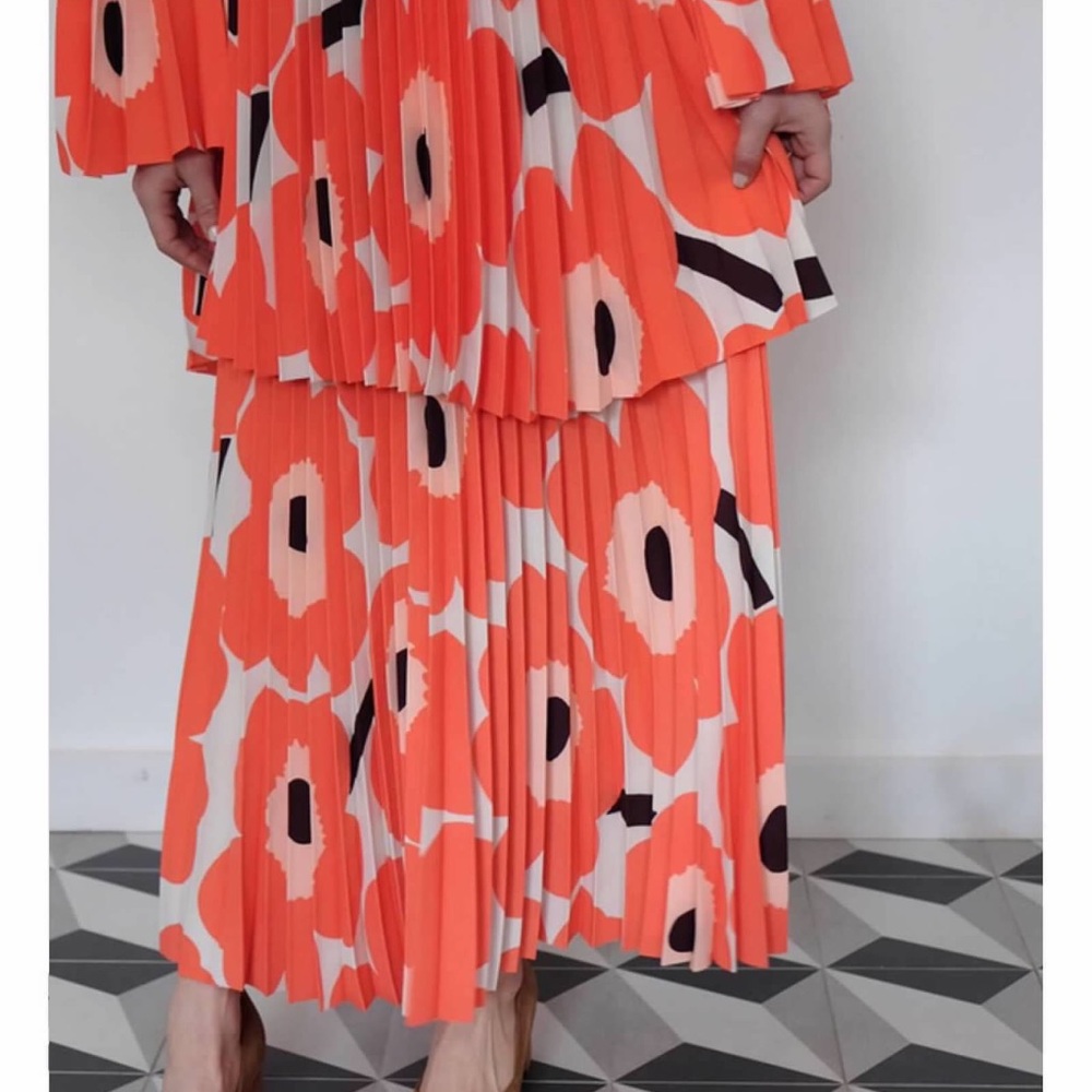 Marimekko Lepatus Pleated Unikko Print Tunic & Skirt Two-Piece Set Size XS - Picture 14 of 15